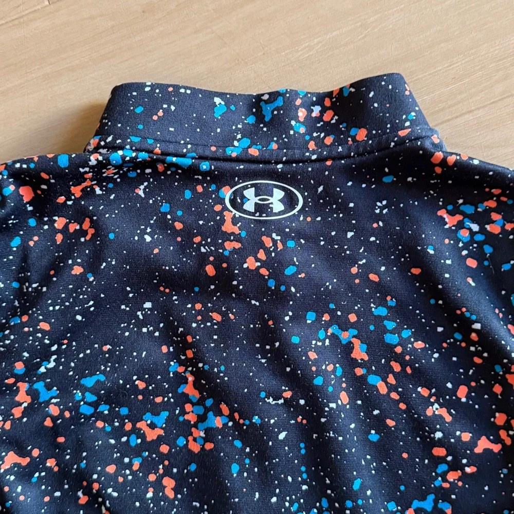 Under Armour smooth tricot